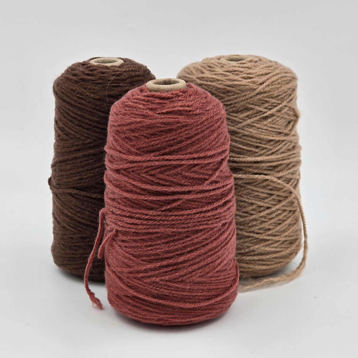 EFFY 100% Acrylic Rug Yarn Bundles