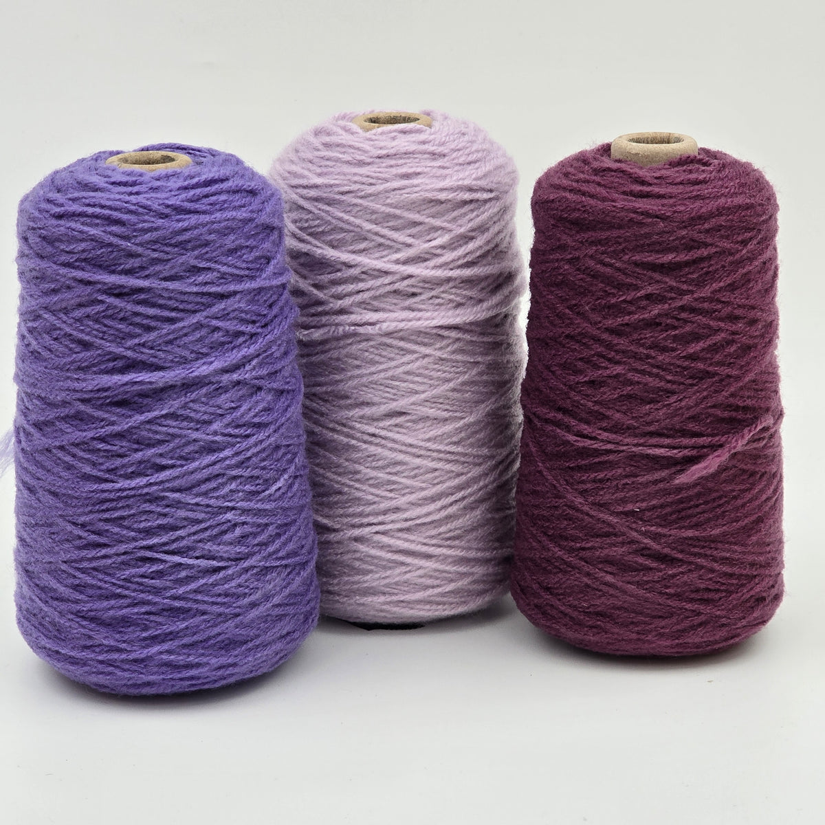 EFFY 100% Acrylic Rug Yarn Bundles