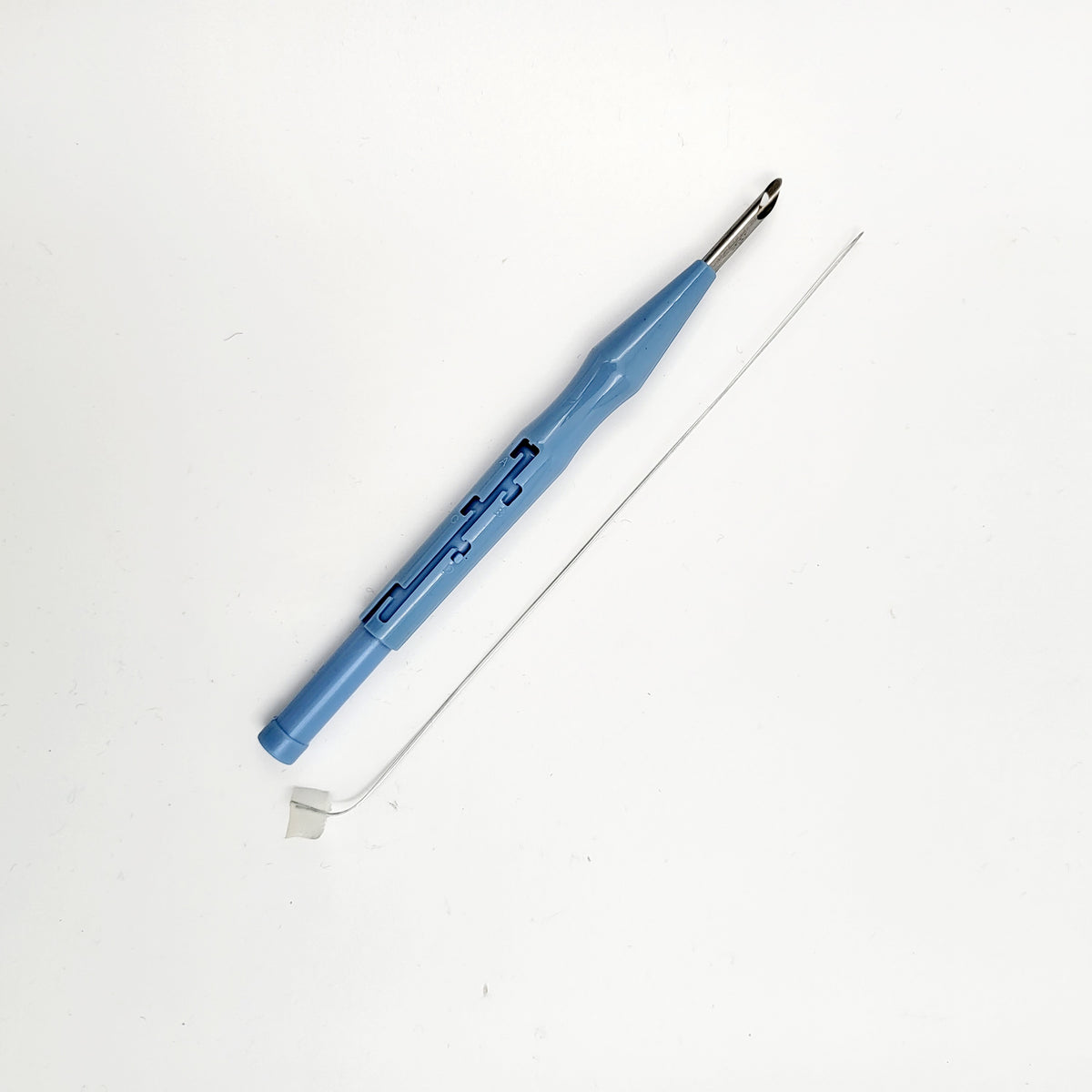ABCD Blue Adjustable Punch Needle for Chunky Yarns - All Things EFFY