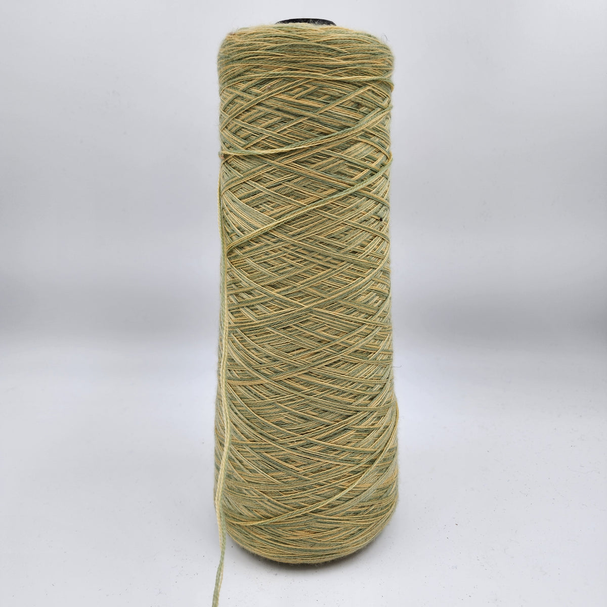 Very Fine New Zealand Merino Rug Wool on Cones